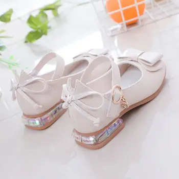  Обувь для девочек из кожи 2023, весна-осень, новая модная обувь принцессы на мягкой подошве, универсальная, прекрасная и милая обувь с бантом