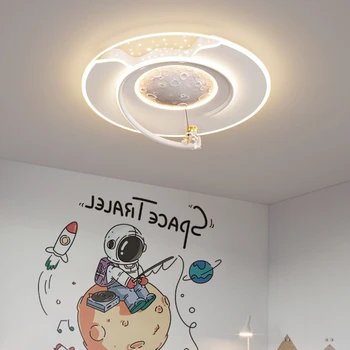  Современные потолочные светильники для детской комнаты Светодиодный астронавт Лунный свет Простые потолочные светильники для спальни мальчика и девочки Декор детской комнаты Освещение