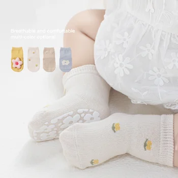  Носки для новорожденных, хлопчатобумажные Короткие носки в Корейском стиле с цветочным узором для маленьких девочек, Зимняя нескользящая мягкая подошва